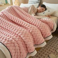 Chaude plaine épaissie flanelle chaude sieste couverture douce Double face lait velours couverture pour literie hiver
