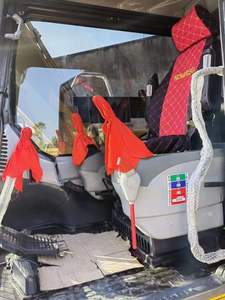 Excavatrice sur chenilles Komatsu PC130 d'occasion de 13 tonnes, prête à être expédiée, modèle PC130-7, au meilleur prix. - Product Image 3