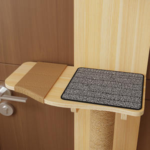 Rak Kucing Hemat Ruang di Atas Pintu dengan Tiang Garukan dan Bola Gantung - Product Image 4