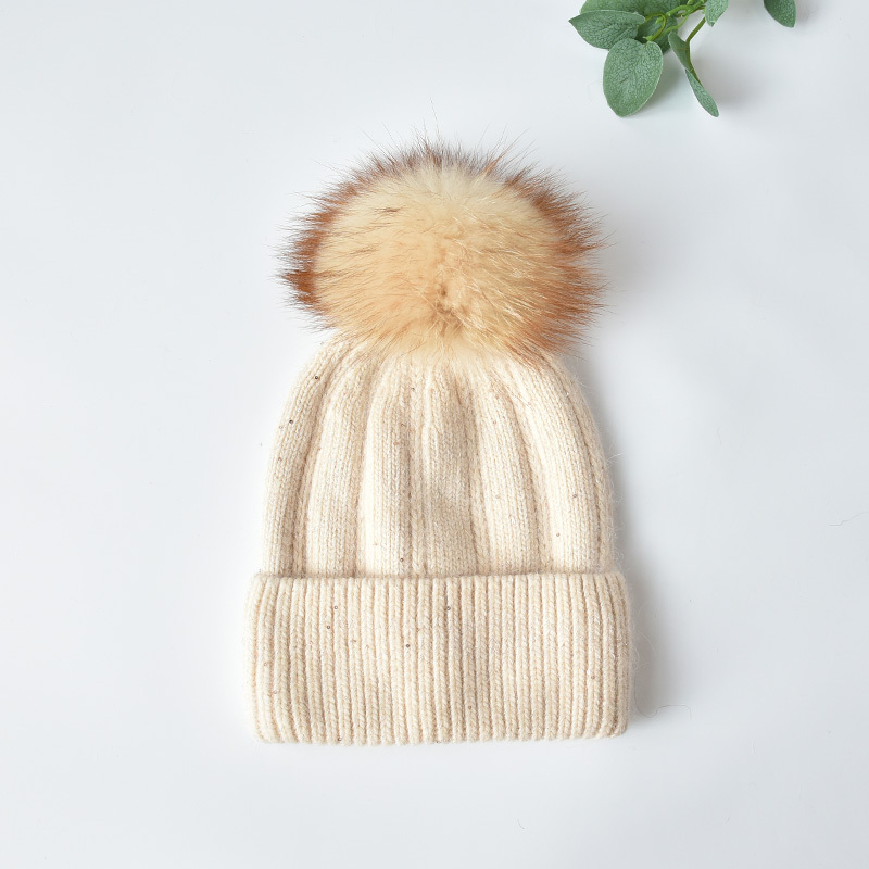 Beige+beige gold Pom
