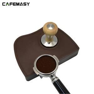 Strumenti di <span class=keywords><strong>caffè</strong></span> 58 millimetri Espresso Tamper Tappetino In Silicone <span class=keywords><strong>Caffè</strong></span> Manomissione <span class=keywords><strong>Angolo</strong></span> Pad <span class=keywords><strong>Caffè</strong></span> Tamper Mat - Product Image 2