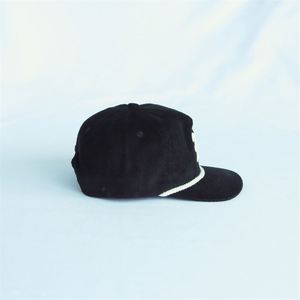Casquette de baseball unisexe en tissu denim à 5 panneaux, imprimée numériquement, avec options de broderie à la main, design vintage, fermeture à boucle métallique - Product Image 3