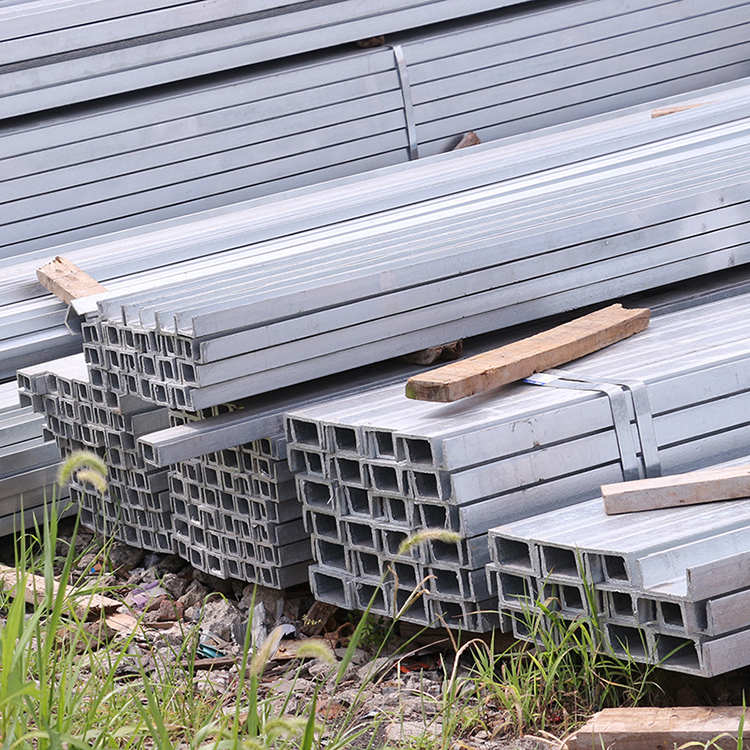 C6 X 10.5 X 10 steel channel