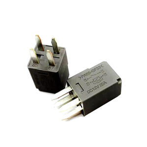 Relais automobile PA66-GF33 DC12V 20A 4 broches - Product Image 1