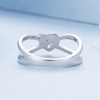 S925 argent sterling plaqué platine en forme de coeur bague d'enroulement style de luxe amour double bague