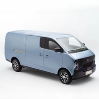 En stock Véhicule à énergie nouvelle Camion de fret 305KM Jinhu EV48 Jenhoo Fourgon électrique 2 places Mini batterie au phosphate de fer lithium 130km/h