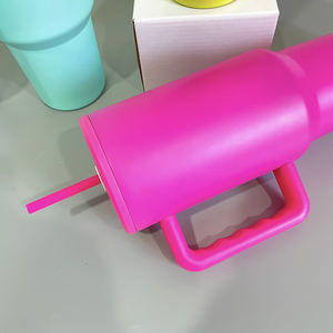 Gobelet en acier inoxydable de 40 oz <span class=keywords><strong>avec</strong></span> <span class=keywords><strong>couvercle</strong></span> <span class=keywords><strong>plat</strong></span>, poignée et <span class=keywords><strong>couvercle</strong></span> à paille, couleur mate brillante, pour sublimation par transfert thermique - Product Image 3