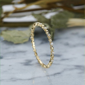 Anello da Donna F1350 in Oro Giallo con Diamante Taglio Brillante Rotondo Colore G Naturale Gioiello Classico per Fidanzamento - Product Image 2