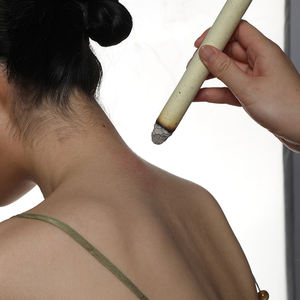 Pure Natural Thicken Moxibustion Hot Com press Healthcare Supply zum Reinigen von Moxa-Rollen und Meridianen - Product Image 5