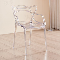 Chaise transparente en acrylique à oreilles de chat, style nordique, populaire sur Instagram, empilable, fauteuil creux, chaise de loisirs, de salle à manger ou d'attente