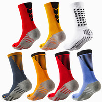 Chaussettes de sport professionnelles en tricot antidérapantes pour adultes, idéales pour la course, le football et le basketball