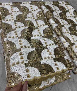 Pizzo Francese Classico con Motivo a Cipolla per Tessuto Dorato con Applicazioni 3D di Fiori, Perline e Paillettes, Sexy ed Ecologico di Qualità Perfetta - Product Image 2