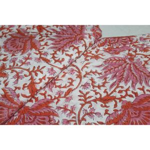 Vestidos para Niños Hechos a Mano con Tela de Algodón Estampada a Mano con Diseños Naturales Indios, Cortinas Ligeras y Decoración para Bolsos - Product Image 2