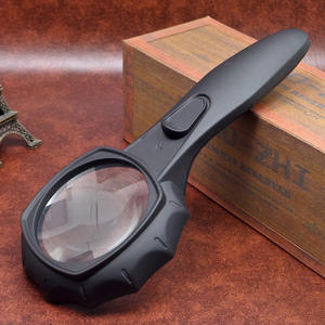 Loupe portative avec lumière LED de 80 mm pour la lecture de livres, de journaux, pour les personnes âgées - Product Image 1