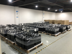 แบตเตอรี่เก็บพลังงานแสงอาทิตย์ 100ah 200ah 5kwh 10kwh 20kwh แบตเตอรี่ลิเธียมแบบติดตั้งบนชั้นวาง - Product Image 5