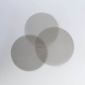 מסנני רשת עגולים מנירוסטה, רשתות סינון, דיסקיות רשת תיל, מותאמים אישית למפעלים, עבור מכונות גריסה ויציקה. - Product Image 4