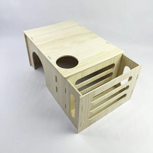 En gros, Niche rectangulaire compacte en bois massif Totoro, avec mangeoire à herbe multifonction, pour lapins et cochons d'Inde, abri pour animaux de compagnie - Product Image 2