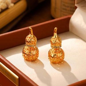 Pendientes de Botón de Diseño Retro de Alta Gama, Estilo Antiguo, Diseño de Lujo Ligero para Mujer, Calabaza Hueca Moderna y Versátil con Circonita - Product Image 2