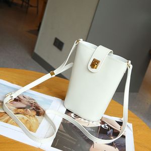 OEM ODM New Arrival Fashion Luxury Genuine <b>Leather</b> Handbags Women Mobile Cell Phone Purse <b>Small</b> <b>Crossbody</b> Messenger <b>Bags</b> - Product Image 2