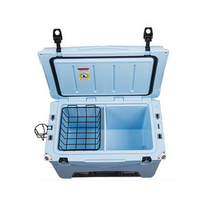 Glacière rotomoulée KUER-C 65L 74,5x47,5x46,5cm bleue pour camping, pêche, conservation des fruits de mer, isotherme et réfrigérée - Product Image 2