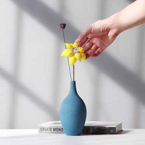 Vase en céramique miniature de style nordique moderne personnalisé, céramique chinoise antique, ornement de maison et cadeau, décoration de maison classique - Product Image 6