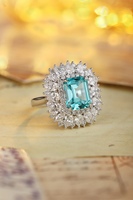 Bague de fiançailles de luxe Lanphear Jewelry en platine PT950 avec émeraude Paraiba taille marquise double couche et halo de diamants sertis à griffes