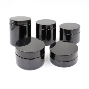 Emballages cosmétiques personnalisés, vides, 250 ml, 8 oz, 4 oz, contenants en plastique noir de qualité alimentaire, pots en plastique avec couvercle doré - Product Image 3