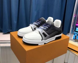 Zapatillas Deportivas de Alta Calidad para Hombre, Modelo 2025, Zapatillas de Lujo, Ligeras, Casuales, de Cuero Genuino para Correr - Product Image 5