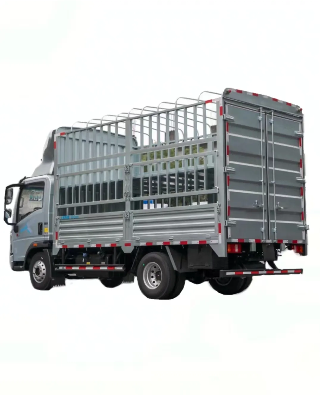Hot Sale China Trucksbrand Nieuwe Lichte Truckshow Nieuwe Trucksgrote Ruimte Magazijn Lichte Vrachtwagens