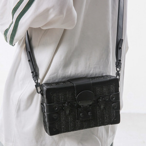Sac bandoulière messager pour homme, petit sac carré vintage tendance pour couple, idéal pour garçons - Product Image 6
