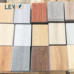 <span class=keywords><strong>Plancher</strong></span> SPC moderne et écologique avec des lames de vinyle flottantes résistantes aux rayures pour les salons et les escaliers - Product Image 4