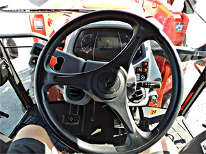 Ow our airairly Seed 2020 KBM5-091HDC racractor - Product Image 3