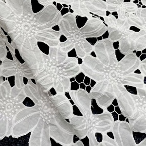 2025 белая кружевная Цветочная Лазерная кружевная ткань с вышивкой 100 полиэфирная ткань для Африканской вечерней моды - Product Image 4