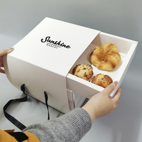 Individuelles Logo Recycelte Materialien Biologisch Abbaubare Umweltfreundliche Pyramidenform Matt Laminierte Sushi-Verpackung Catering-Brotbox