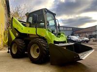 Chargeuse compacte ZS120V directement de l'usine, poids opérationnel de 3900 kg, pour la manutention de matériaux sur grands chantiers de construction, livraison rapide