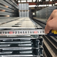 Grille ouverte en acier galvanisé Plancher métallique Mezzanine Panneau de plancher pour le stockage Rayonnage