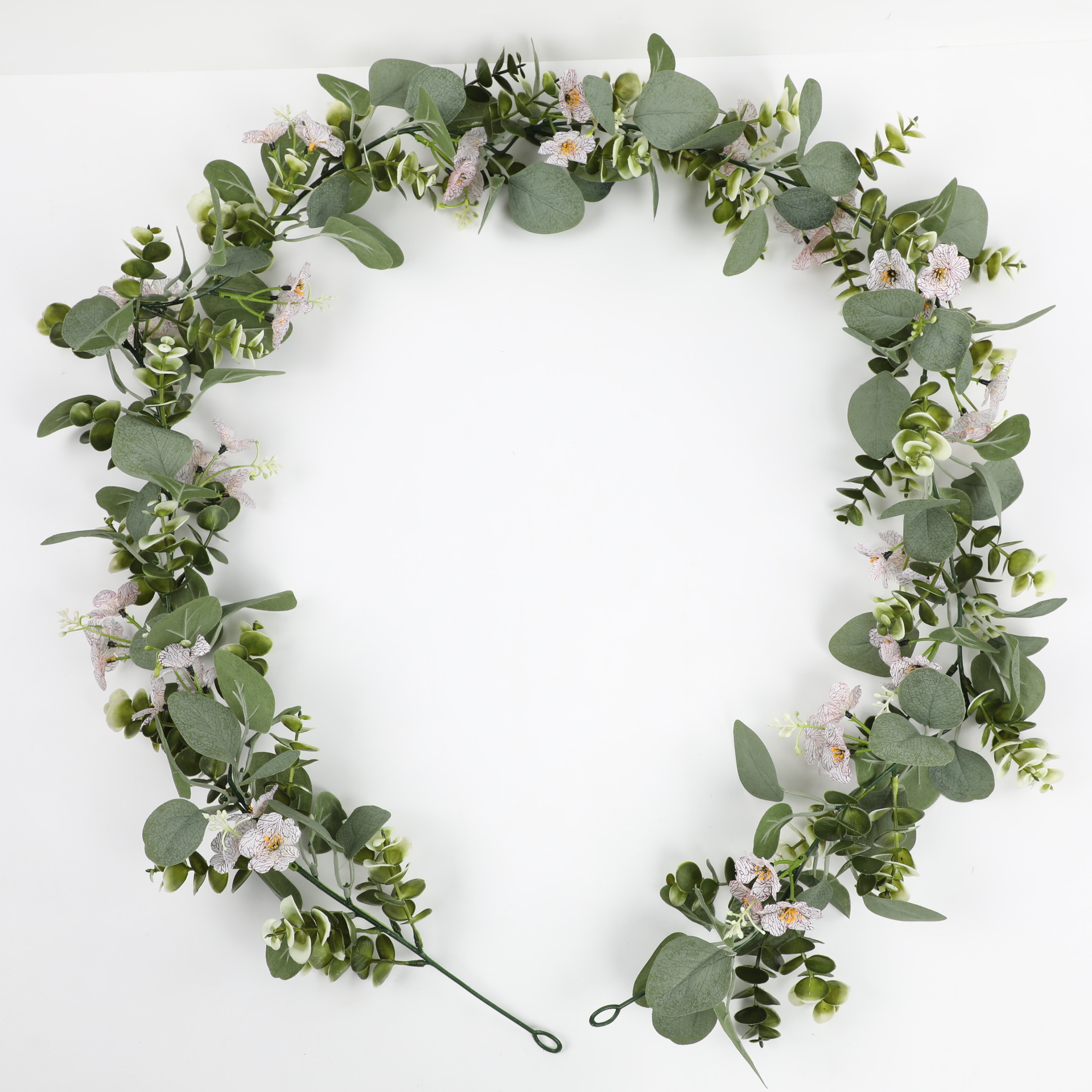 White flower 521