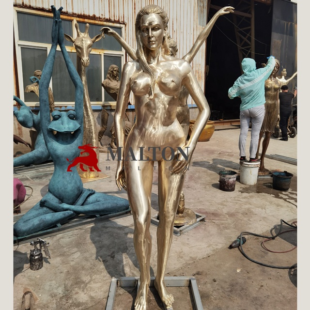 Sculpture de décor de femme de sexe nu en Bronze faite à l'usine