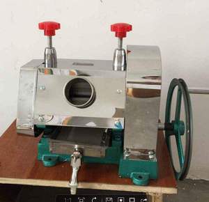 Presse à jus de canne à sucre populaire, nouveau modèle, machine à broyer avec moteur et composants essentiels d'extraction de jus 0,35 kW 220/380 V - Product Image 4