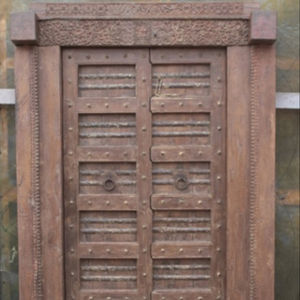 Portes anciennes indiennes anciennes, reproductions de meubles, bois récupéré, forme et taille personnalisées, faites à la main - Product Image 1