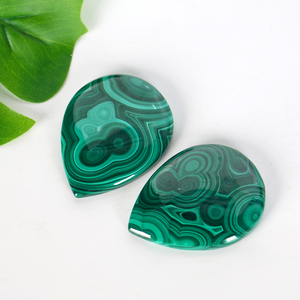 Pendentif en cristal naturel de guérison en gros, pendentif en malachite de haute qualité, forme goutte d'eau - Product Image 5