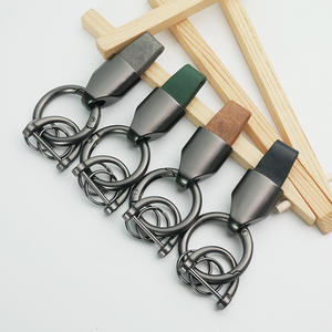 Llaveros de cuero genuino Patrón a cuadros Hebilla cuadrada 4 colores Elegante de moda - Product Image 3