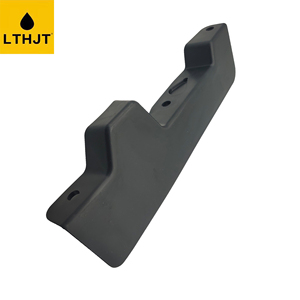 ประสิทธิภาพสูงชิ้นส่วนรถยนต์ด้านขวา Fender Lining Baffle 53851-06120สำหรับ <span class=keywords><strong>CAMRY</strong></span> <span class=keywords><strong>ASV51</strong></span> 2015 - Product Image 1