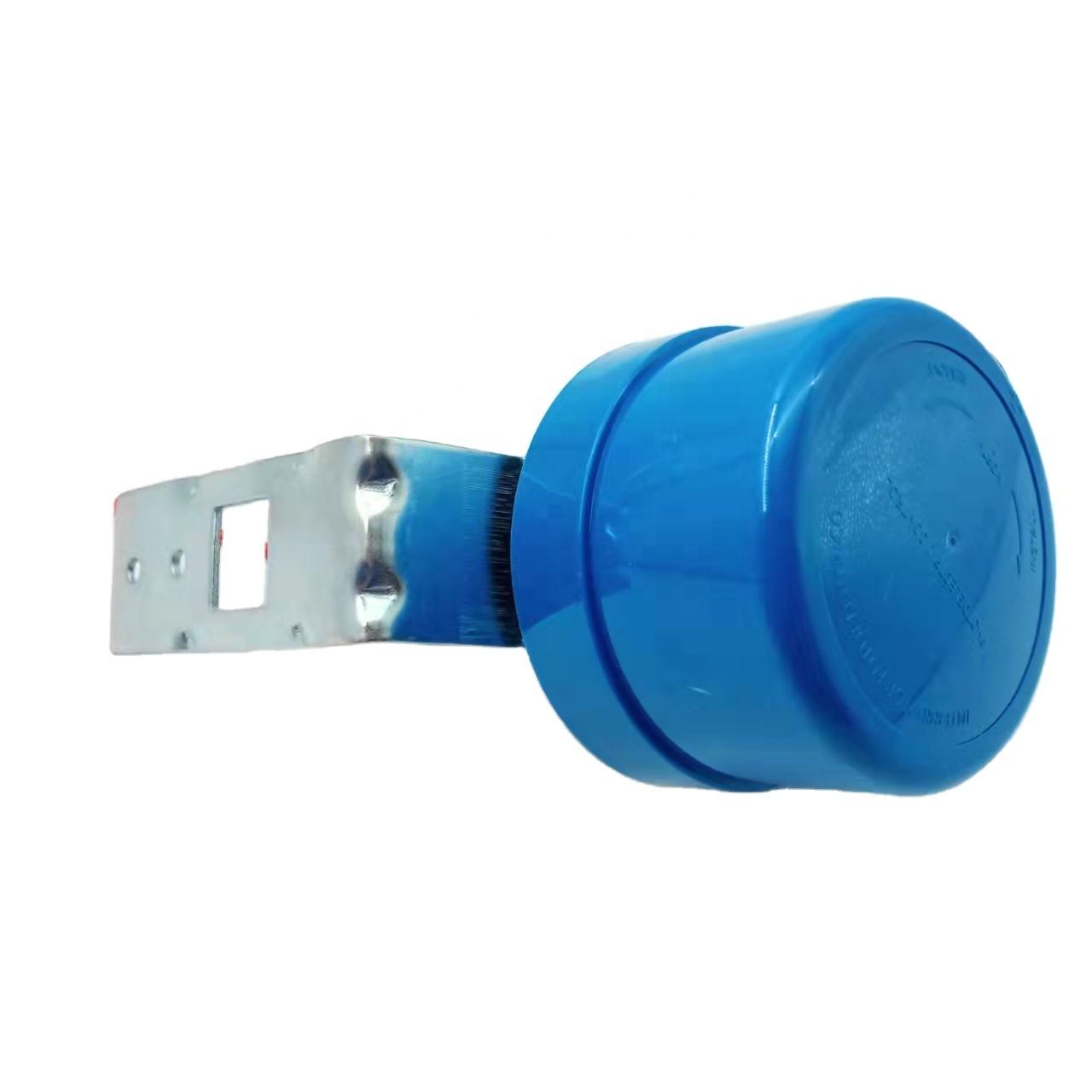 IGERCN THC-305 Outdoor Inductive Switch 220V Thunder-proof Photo-Electric Light Control Street Light Sensor IP44 5-50LUX Sensing