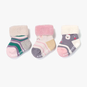 KTS581 Calzini per Bambini in Cotone Personalizzati, Invernali, Spessi, in Spugna, Antiscivolo con Puntini, Termici per Neonati - Product Image 4