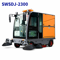 Nouvelle balayeuse électrique autoportée 4 roues 2026 avec cabine entièrement fermée, batterie 48V, réservoir 160L/200L et pompe haute pression pour routes