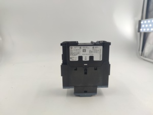 3 rt20 3P 12A 5.5kw 1NO 3 rt2017 contattore AC S00 vite <span class=keywords><strong>Termina</strong></span> 24V-440V 3RT2017-1A --- 3RT2017-1AF01 3RT2017-1AN21 3 rt2017-1ag61 - Product Image 4