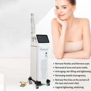 Machine à laser CO2 fractionné de technologie avancée pour la révision des cicatrices, l'élimination des grains de beauté, le resserrement des zones intimes et le traitement des vergetures - Product Image 2