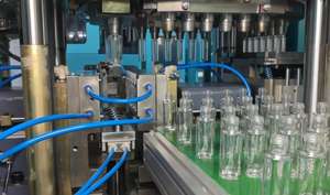 Machine de soufflage par injection automatique monophasée de précision à servomoteurs HGY50-V3-EV ISBM pour PVC/PET/HDPE/PS, haut de gamme, garantie 5 ans - Product Image 5