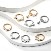 Histoires de piercing ASTM F 136 Titanium Kite Shaped CZ Hinged Segment Clicker Hoop Ring Piercing Jewelry